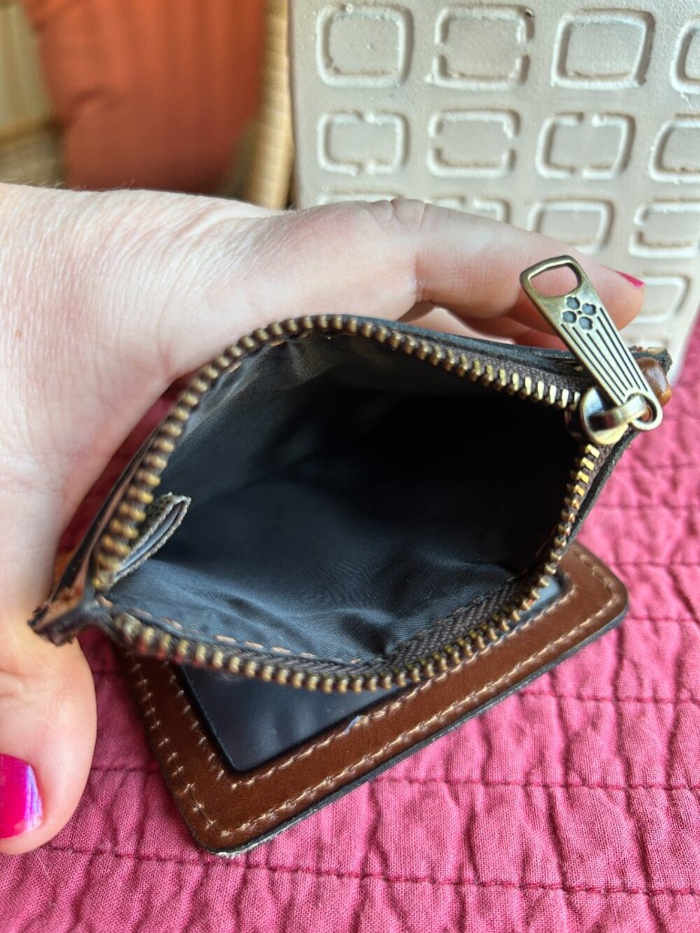 Patricia Nash Leather Folding Cardholder Wallet w/ Zip Coin Pocket – Like New - Picture 5 of 5